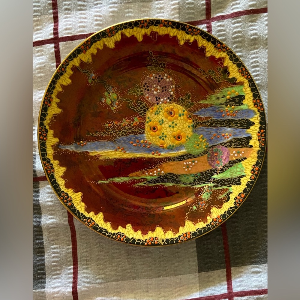 CROWN DEVON Decorative Plate
